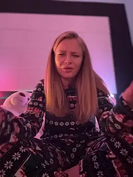 دردشة AnastasiaAniess الجنسية المباشرة