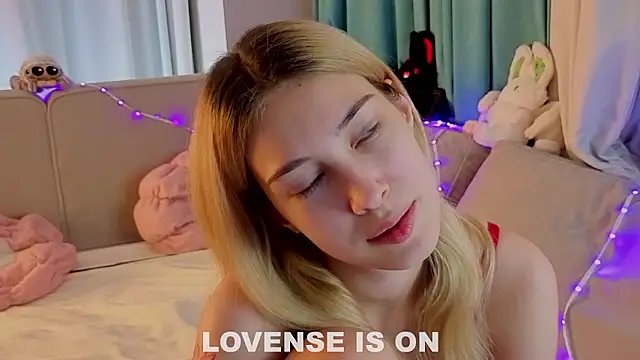 دردشة AngelicRice الجنسية المباشرة