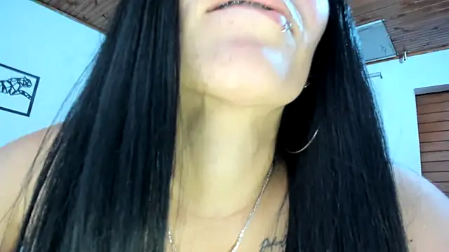 Chatroom XXX en direct de Tania_mature