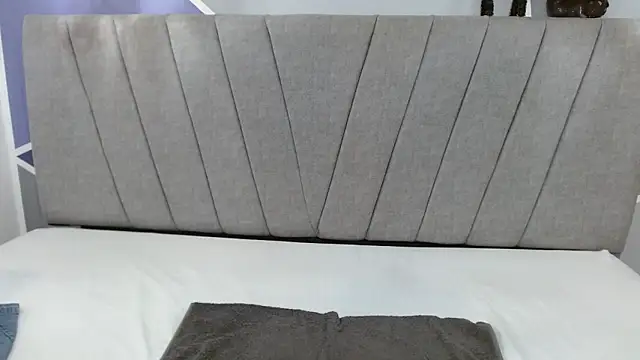 luna_merie Adlı Modelin Canlı XXX Sohbeti