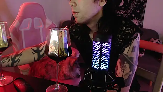 CrimsonVampCouple Live XXX Chat