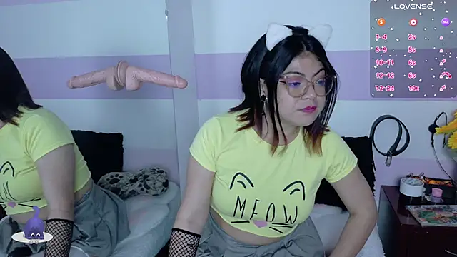 Catwhite_ Chat XXX in diretta