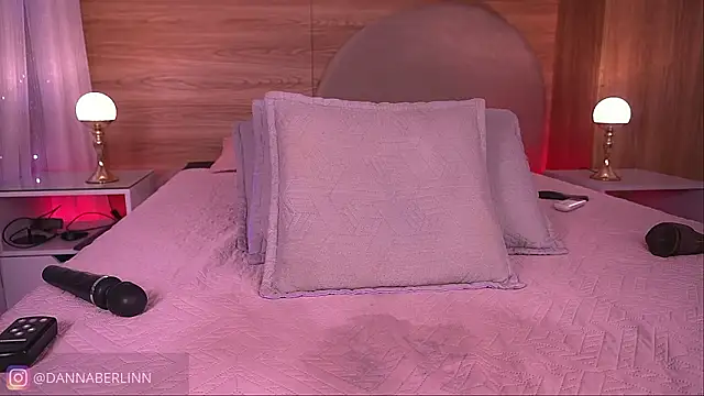 danna_berlin_ Live XXX Chat