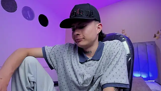 Nascary_Fox 现场XXX聊天