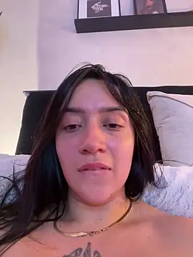 EmmyEvans1 Live XXX Chat