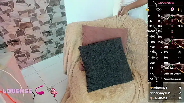 abigail_luna Adlı Modelin Canlı XXX Sohbeti