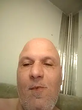 Daniel_Kingstar Live XXX-Chat