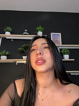 Chatroom XXX en direct de isabella_jade