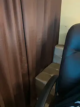 its_ur_flora Live XXX-Chat