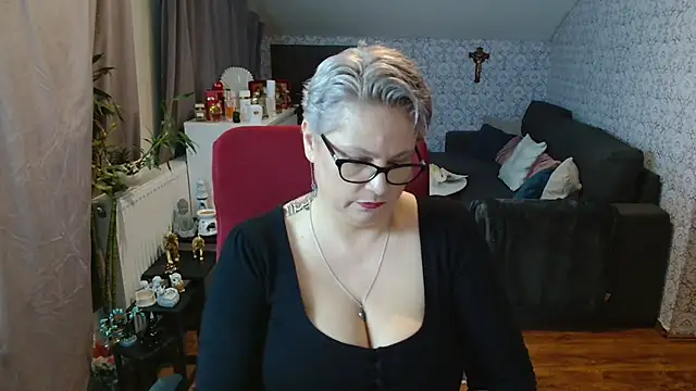 bigtits4you Live XXX-chat