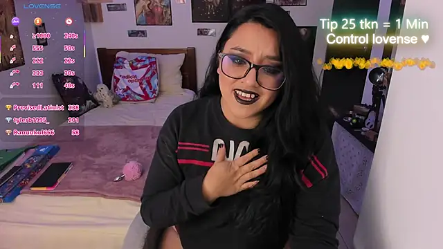 Cherry_blush_ Adlı Modelin Canlı XXX Sohbeti