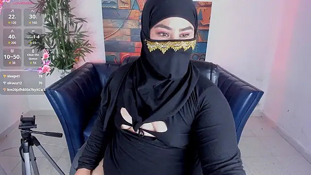 samanee_konn Adlı Modelin Canlı XXX Sohbeti