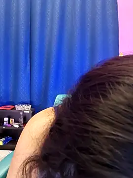 noty_girl2 Live XXX-chat