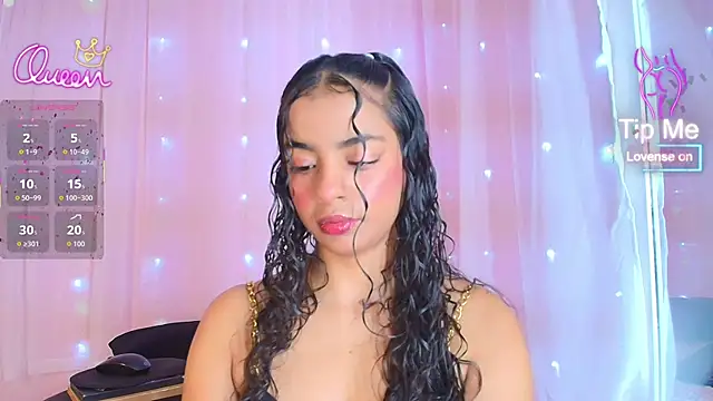 SunnyGilmoree Adlı Modelin Canlı XXX Sohbeti