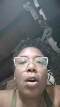 ChanneldelaCroix Chat XXX in diretta