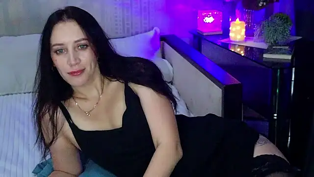 MonicaSweetx 라이브 XXX 채팅