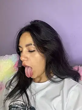 Marianahb-e: απευθείας συνομιλία ΧΧΧ