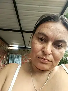 Horny-Mommy-Dirty's Live XXX Chat