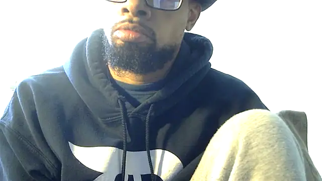 WhiskeyWood_DuhGOD Chat XXX live