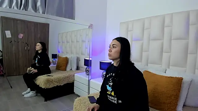 Ariana_rouse – Live XXX-chat