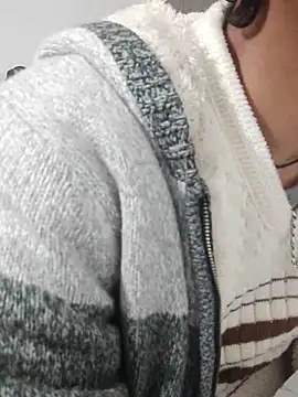 KingKhiladi live XXX chat