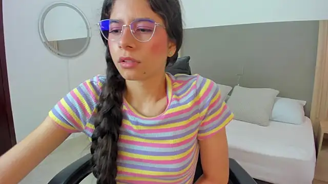 carlina_15のライブXXXチャット