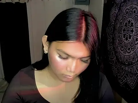 دردشة Lou_heart الجنسية المباشرة