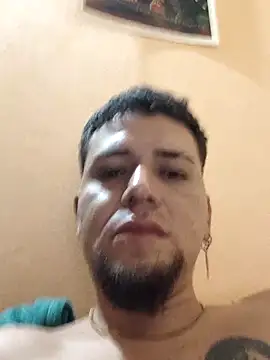 HallowedMilan Chat XXX in diretta