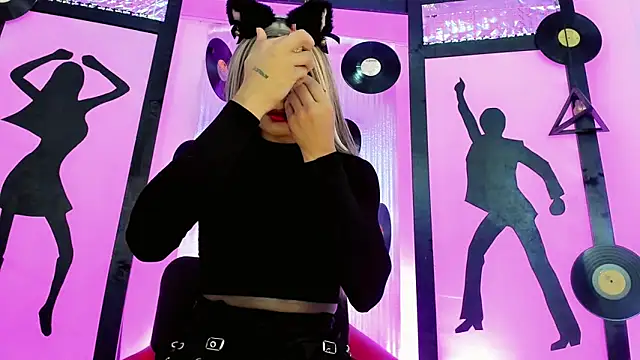 Show modela Natasha_clifford na web-kameri