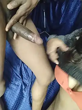 Chatroom XXX en direct de SEXYY_TRANSY_WITH_GIRL