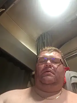 Tataurs 라이브 XXX 채팅