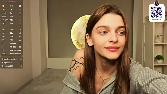 AdameShoyer Chat XXX in diretta