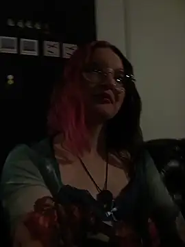 Chatroom XXX en direct de LindaGrant