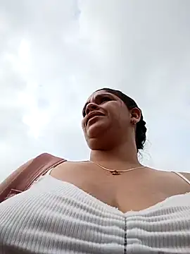 Sembang XXX Secara Langsung Layla-daring