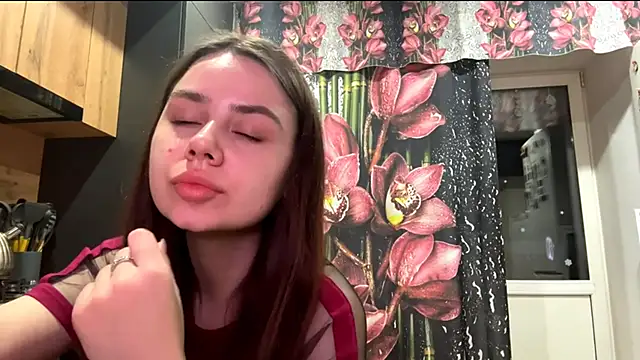 MiloyNoir Chat XXX in diretta