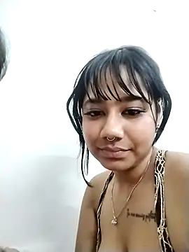 addictive_me Adlı Modelin Web Kamerası Şovu