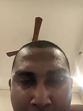 RokuboiiのライブXXXチャット