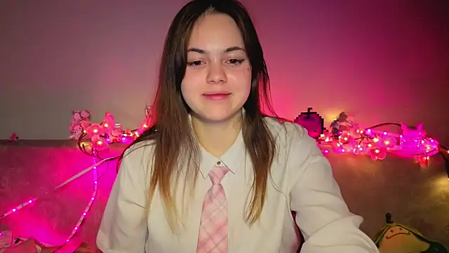 _momomochi_ Adlı Modelin Canlı XXX Sohbeti