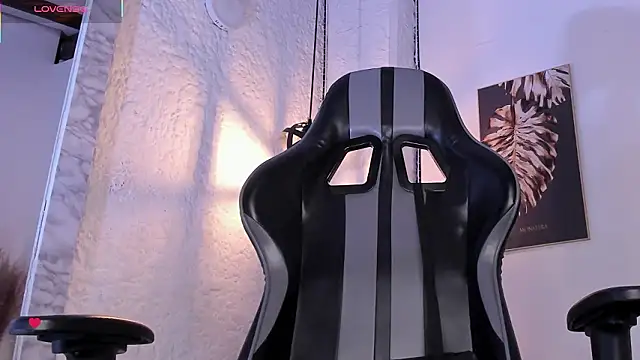 Chat +18 de Alizon_1 ao vivo