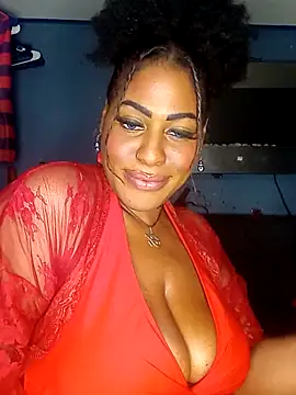 AmazonianMistress' Live XXX Chat