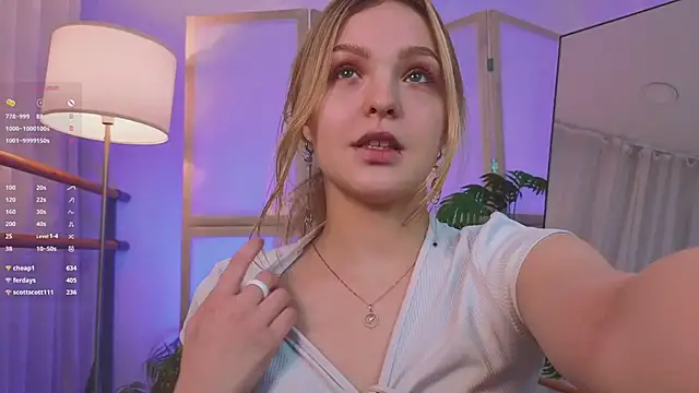 stay_with_alice Live XXX Chat