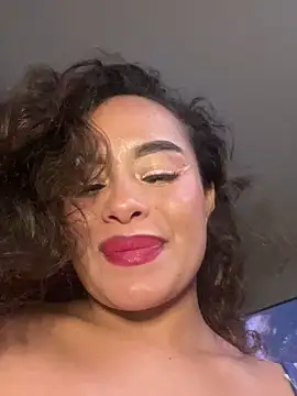 Marie_Rose Adlı Modelin Canlı XXX Sohbeti