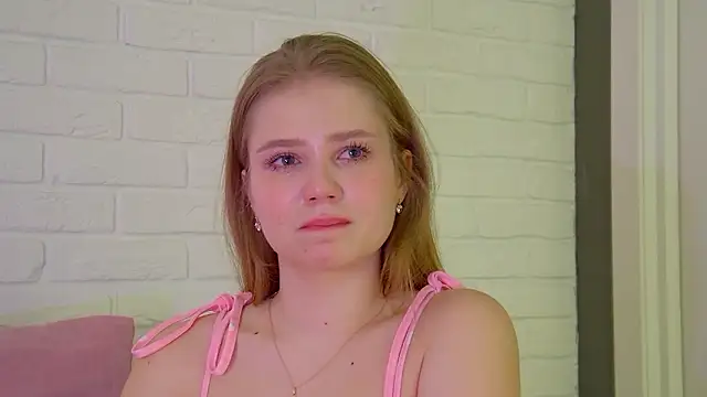 XXX chat uživo modela SelinSwarovski