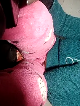 Yourhearbeat Live XXX Chat