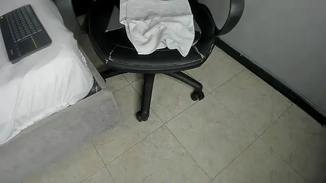 KikaDuque Live XXX Chat