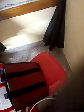 XXX chat uživo modela Kamonamydestiny0947