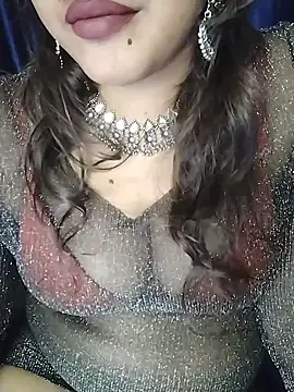 SEXYY_TRANSY_WITH_GIRL Live XXX-chat