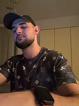 LunaFoxTip Webcam Show