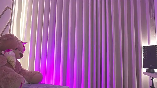 Chat XXX en directo de SarahGrey_18