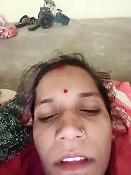 Karishma_singh Adlı Modelin Canlı XXX Sohbeti